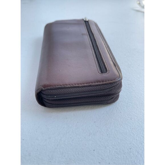 Tumi Brown Leather Wallet - Picture 3 of 10